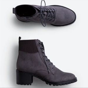 Market & Spruce Halyn Grey Bootie Size 7.5